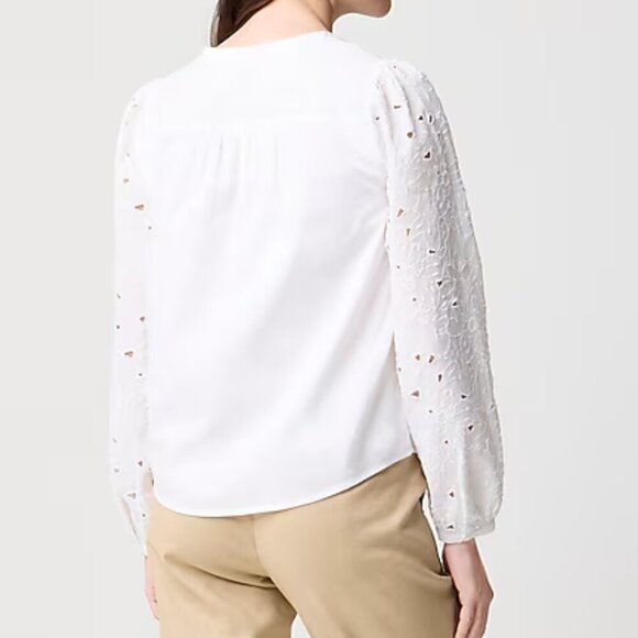 J. Crew Eyelet Long Sleeve Lightweight Button Front Top White Size XS - Picture 2 of 7